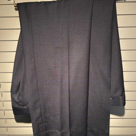 Peter Millar Dark Gray Suit - Picture 9 of 14